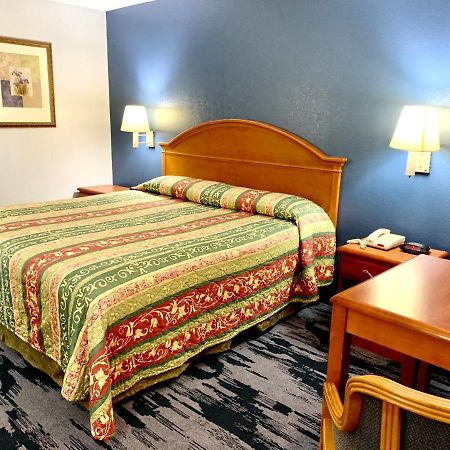 Scottish Inns Westcott Street Хюстън Екстериор снимка