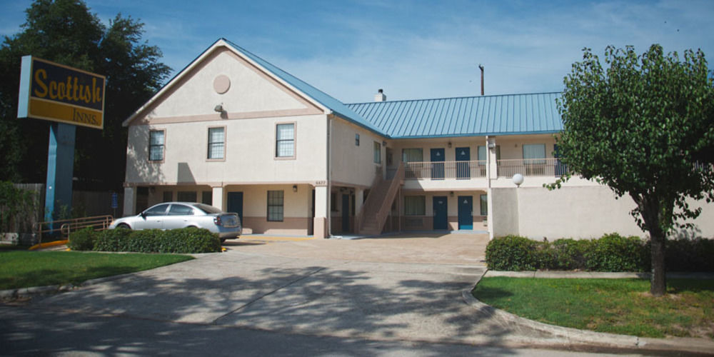Scottish Inns Westcott Street Хюстън Екстериор снимка